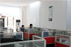 璽世金屬辦公環境